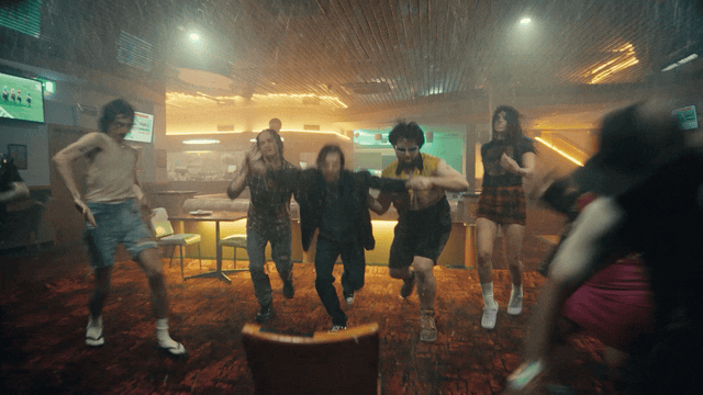 Blinkink Jesse James Mc Elroy Pickle Bet GIF 1