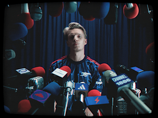 Blinkink Lea Esmaili Arsenal GIF 2