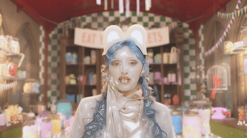 Blinkink Lea Esmaili Ashnikko Trinkets gif2 crop