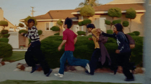 Blinkink Lea Esmaili Skipping School 16x9 Gif3