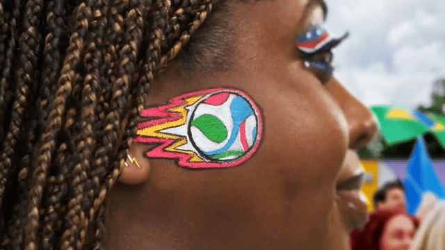 Blinkink Nicos Livesey BBC world cup gif10