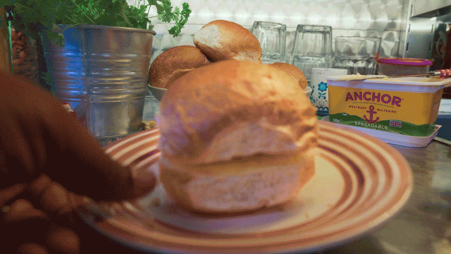 Anchor Caf 40sec TITLED gif 1