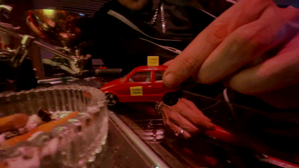 DVEIN Judder Dirty Curved Fangs GIF 02