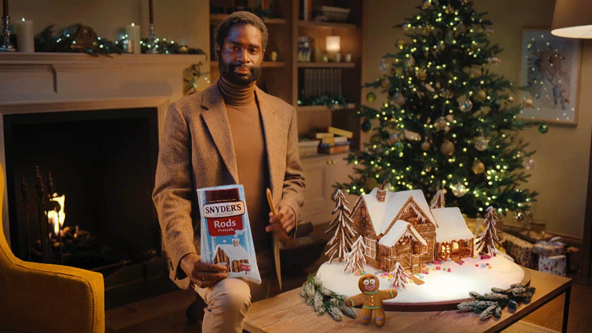 F24 SOH HOLIDAY PRETZEL CABIN HERO 30 16 X9 HD 3