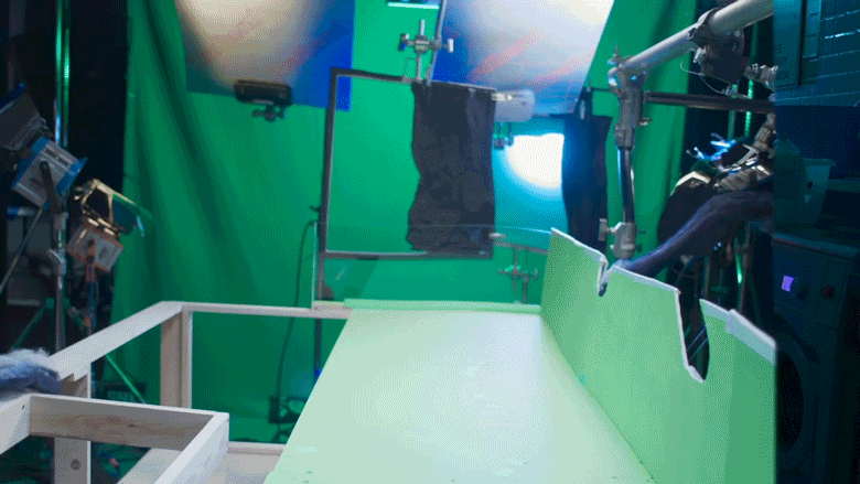 Isabel Garrett Amazon Books That Reading Feeling Awaits BTS GIF 02