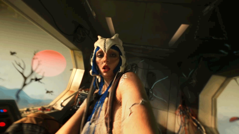 Raman Djafari Ashnikko Worms GIF 02